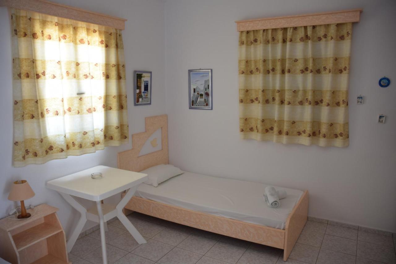 Aparthotel Porto Apergis à Agios Ioannis  Extérieur photo