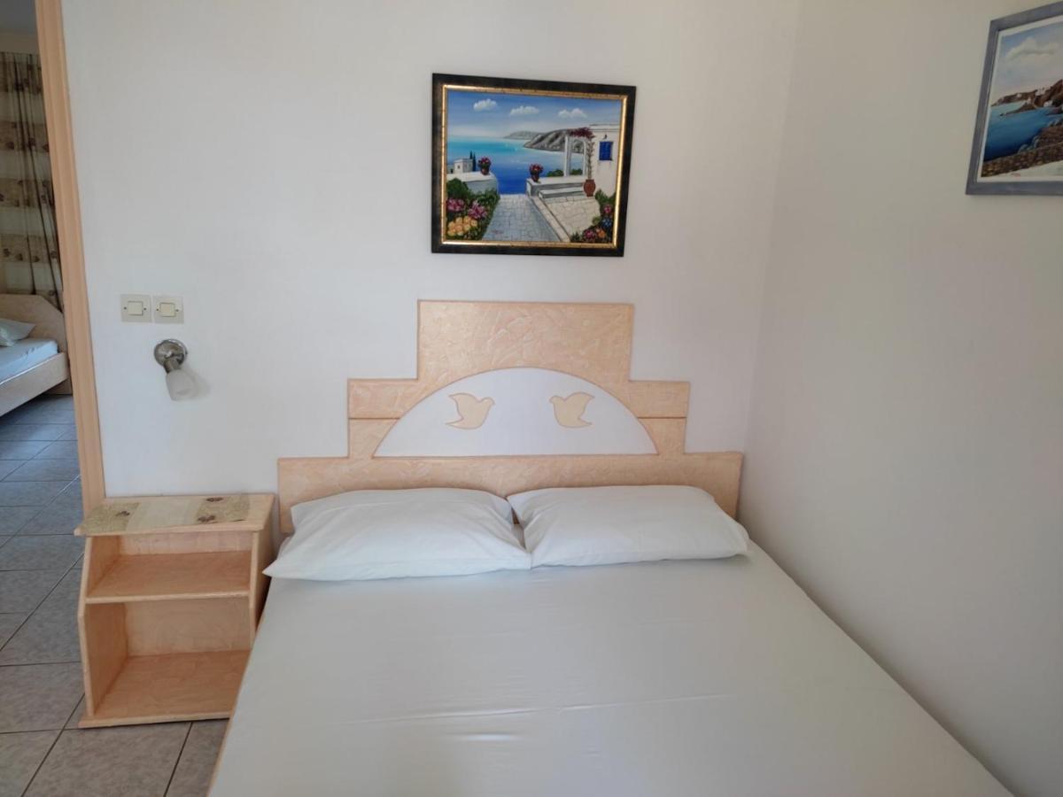 Aparthotel Porto Apergis à Agios Ioannis  Extérieur photo