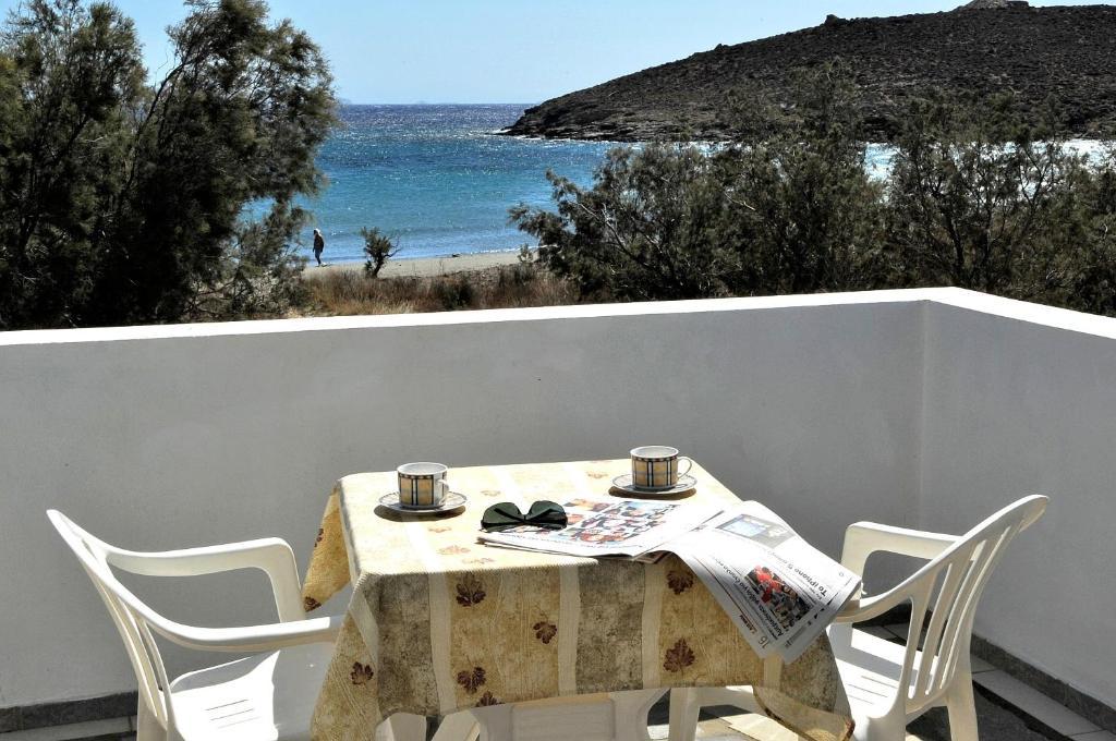 Aparthotel Porto Apergis à Agios Ioannis  Extérieur photo